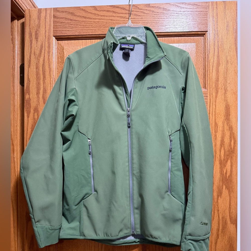 Patagonia men’s Adze hybrid Polartec Windbloc jacket, green, small, S